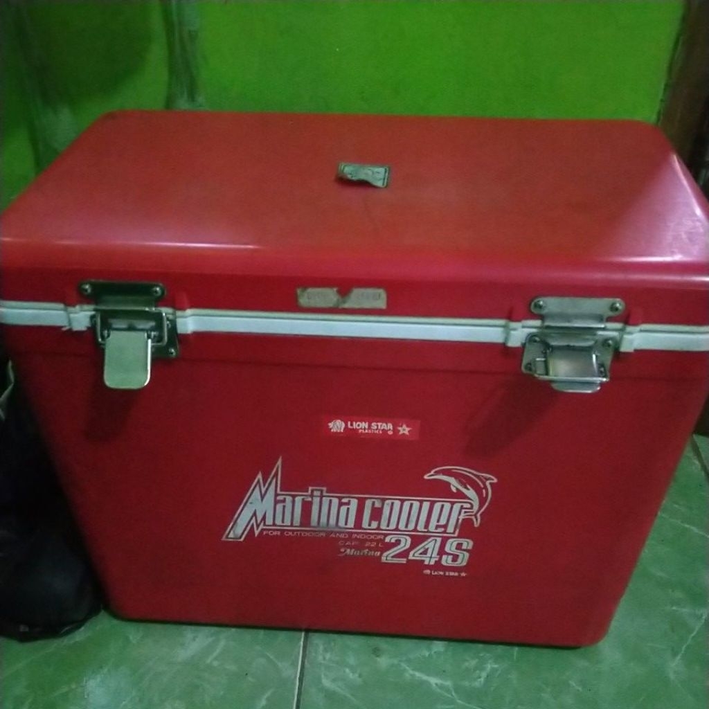 cooler box marina
