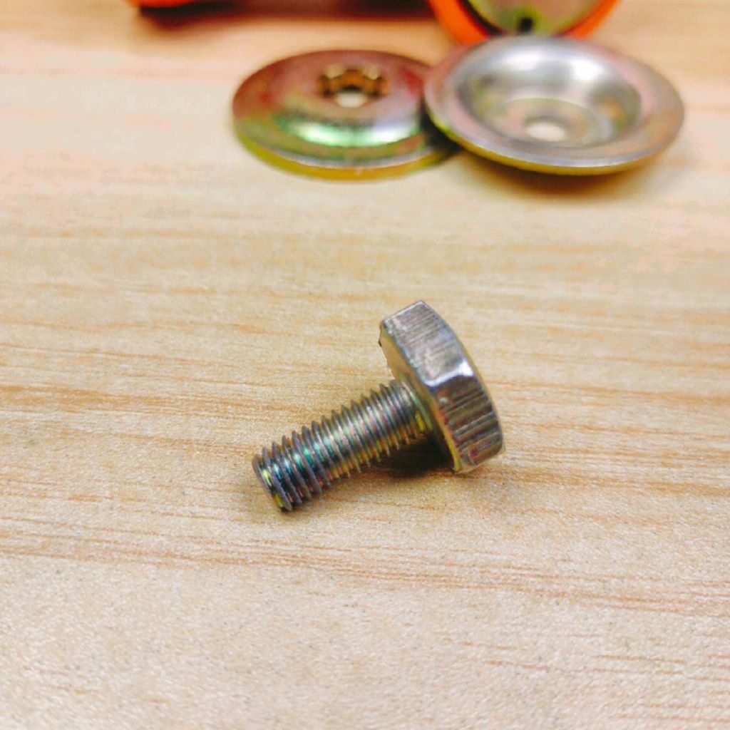 SAICHI CUTTER FIXING BOLT / BAUT KEPALA PISAU / BAUT GEAR CASE ASSY MESIN POTONG RUMPUT ( DRAT KIRI 