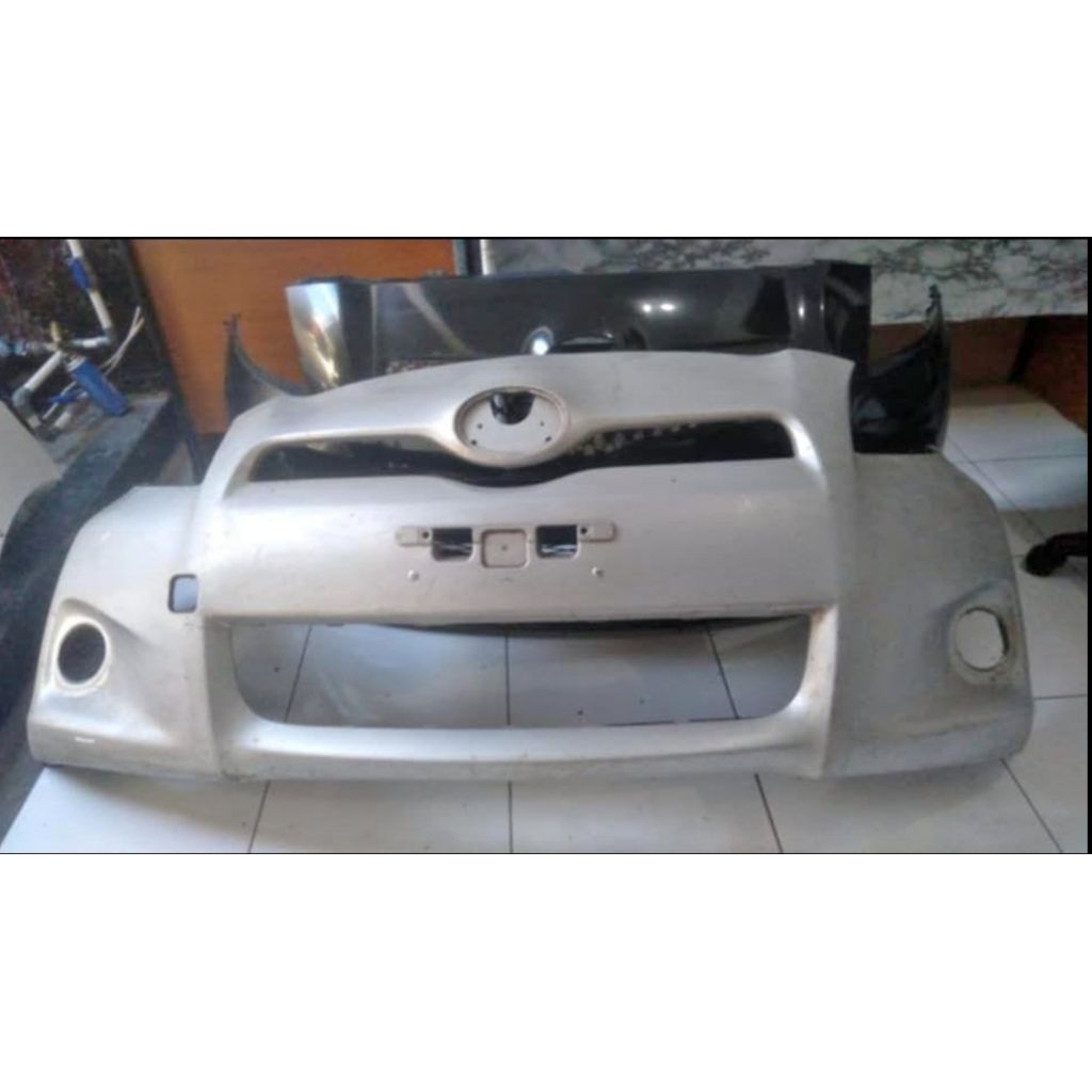 bemper depan yaris 2013
