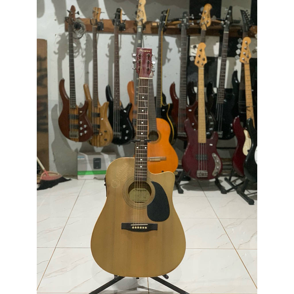 gitar akustik elektrik scorpion original