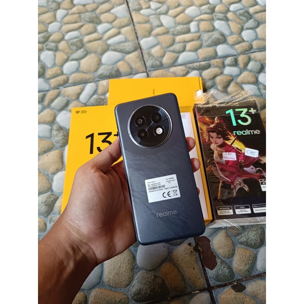 Realme 13 Plus 5G Ram 12/256GB (Second)