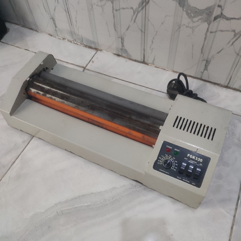 MESIN LAMINATING A3 / 330mm