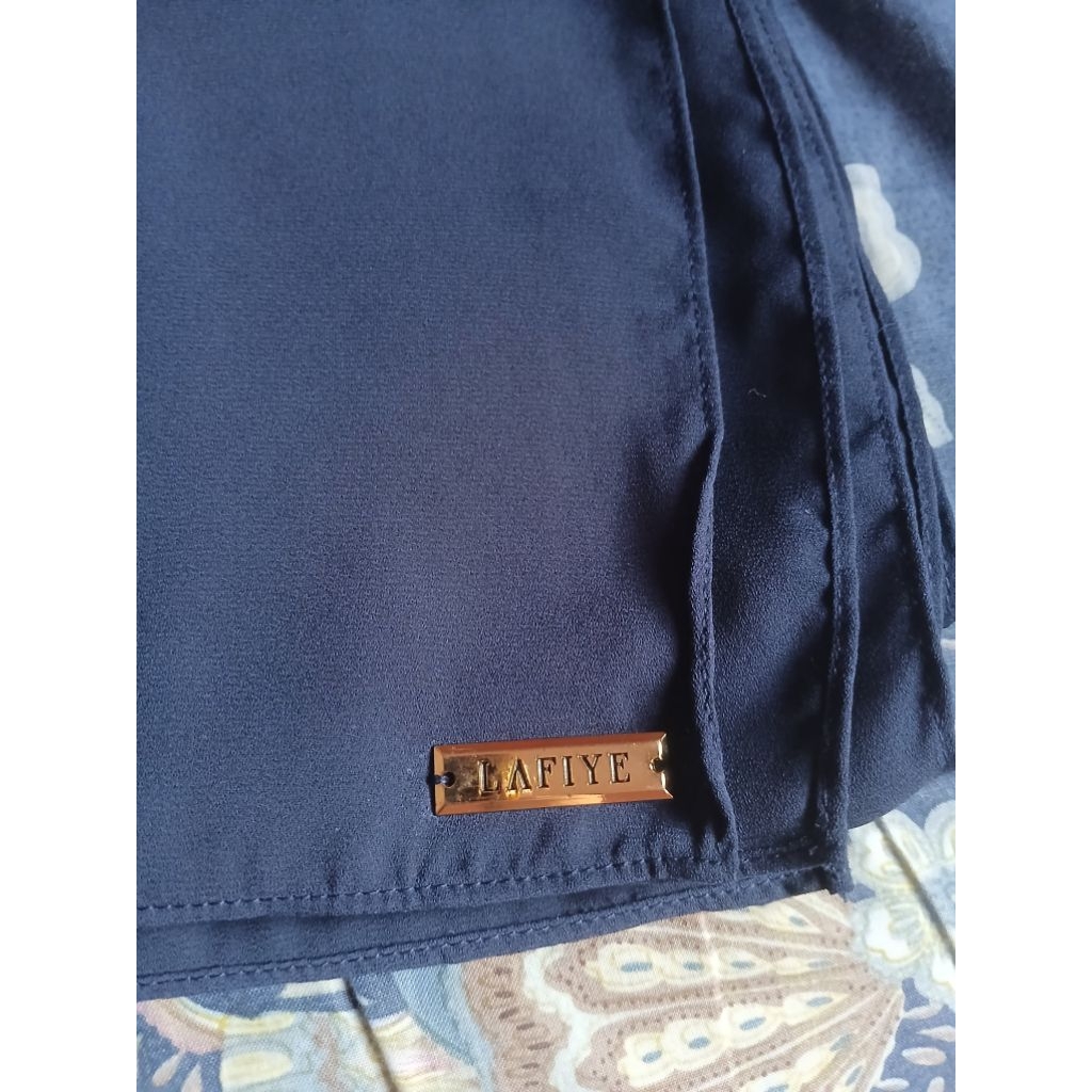 Preloved pashmina gia scarf lafiye