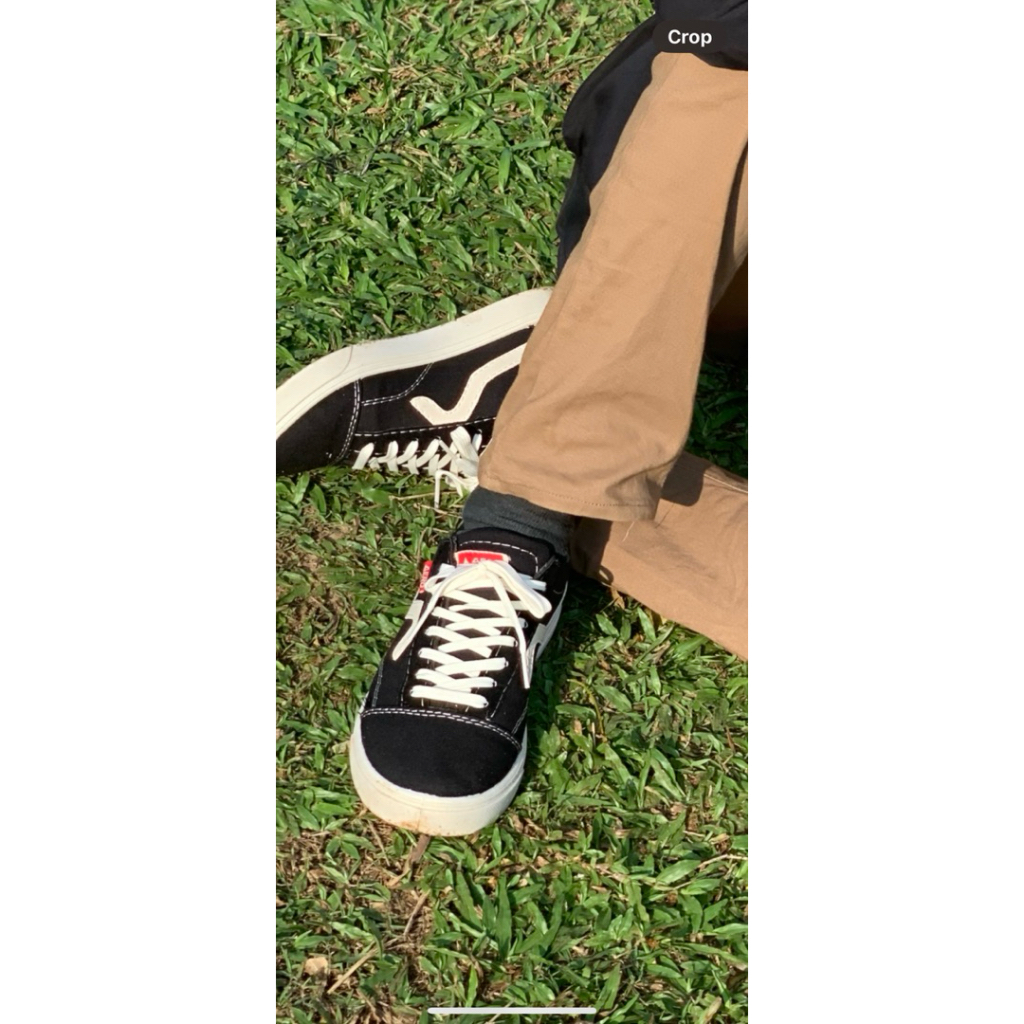 PRELOVED SEPATU PRIA AEROSTREET