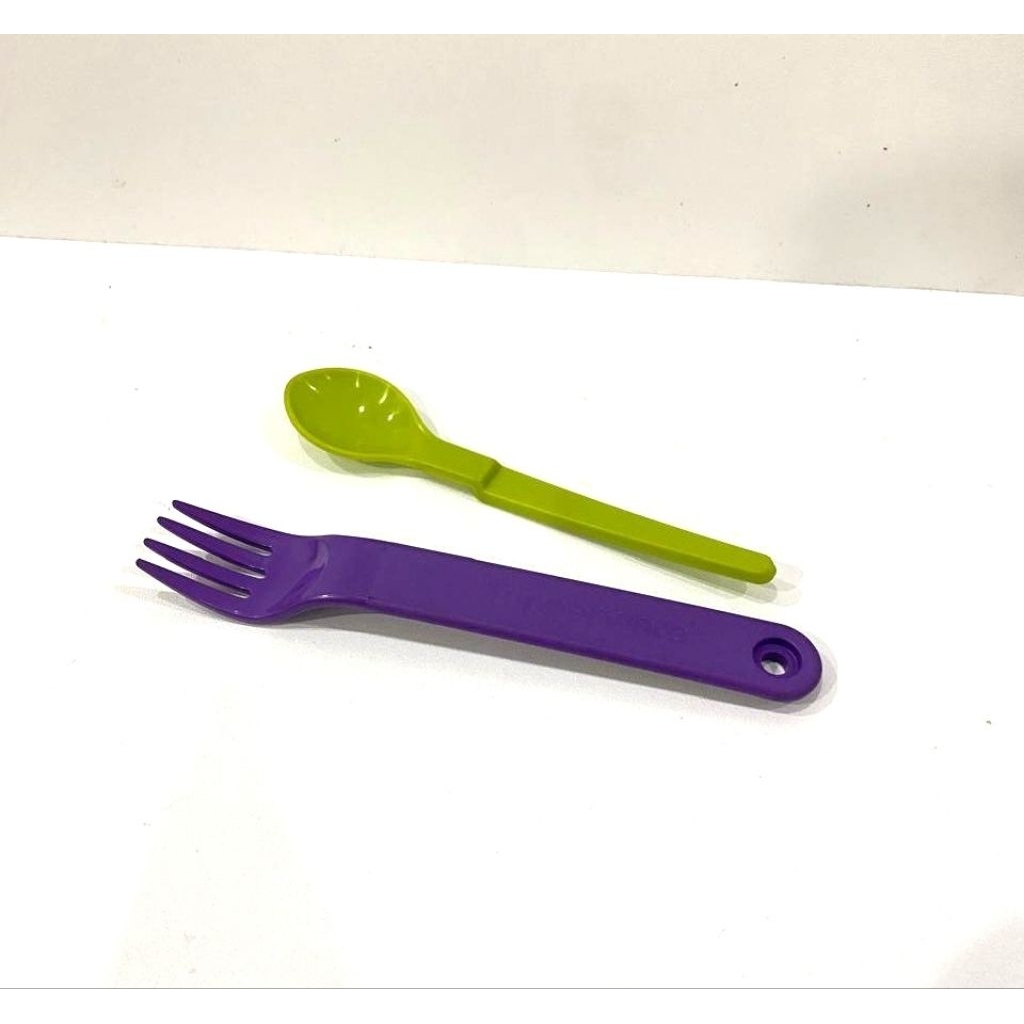 Tupperware Garpu Makan dan Sendok Bumbu/Bayi Kecil