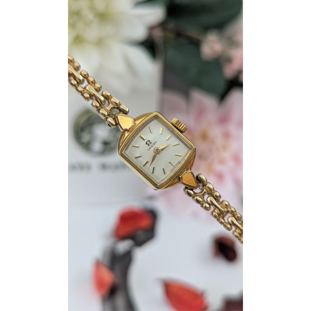 Rare Omega Gold Vintage