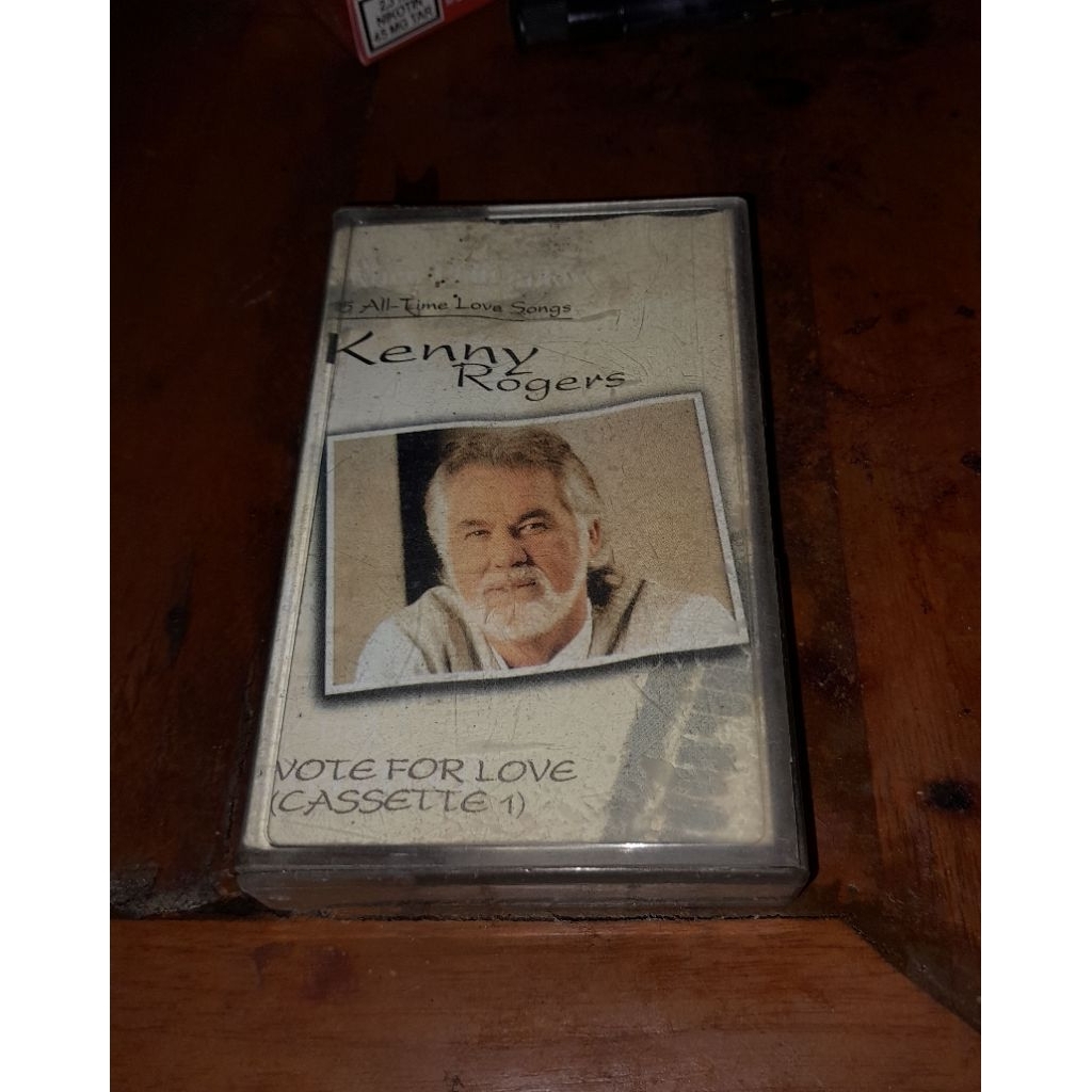 Kaset pita Kenny Rogers