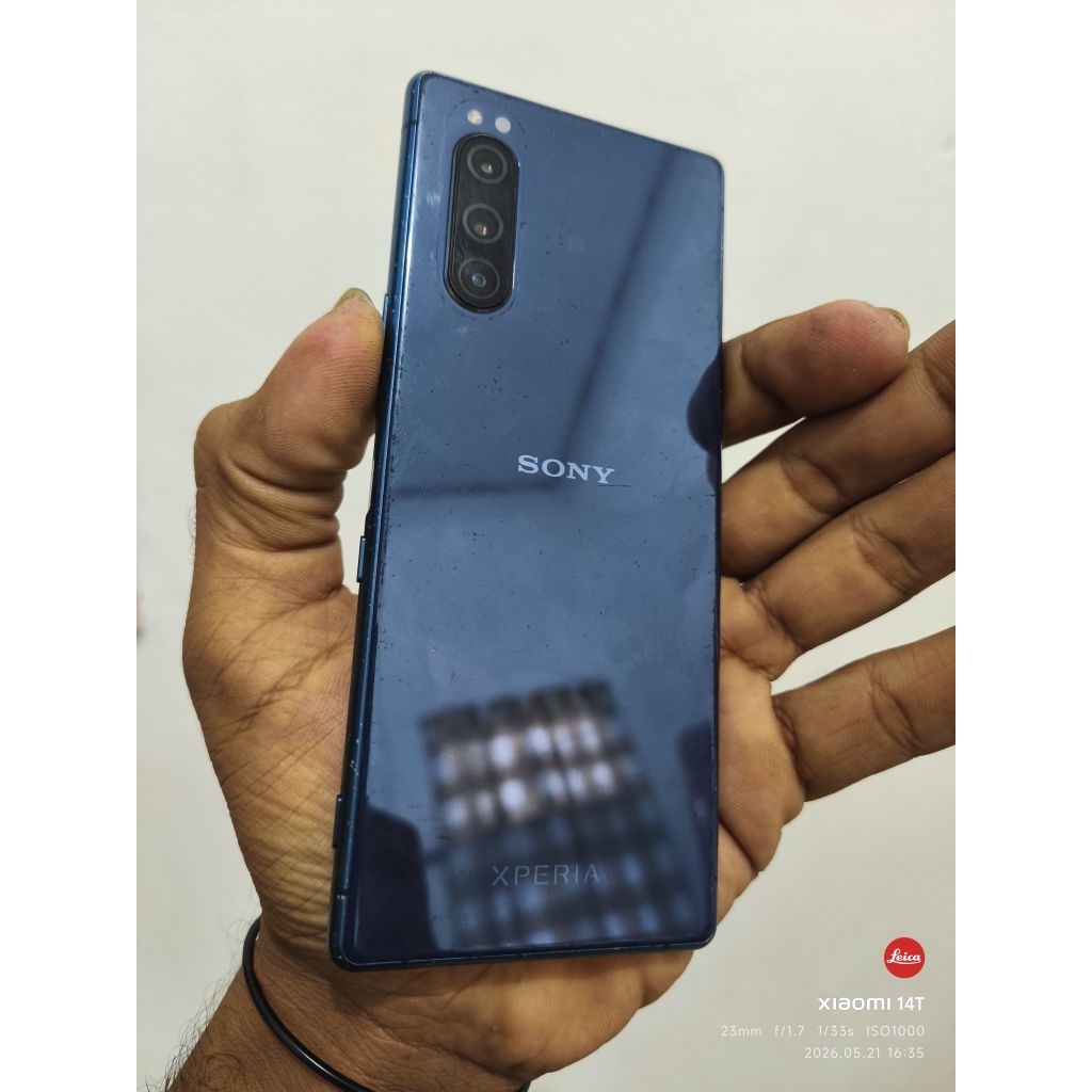 Xperia 5 minus