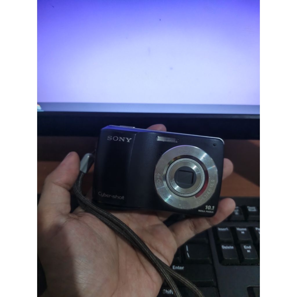 Kamera Digital Pocket Digicam Sony DSC-S3000