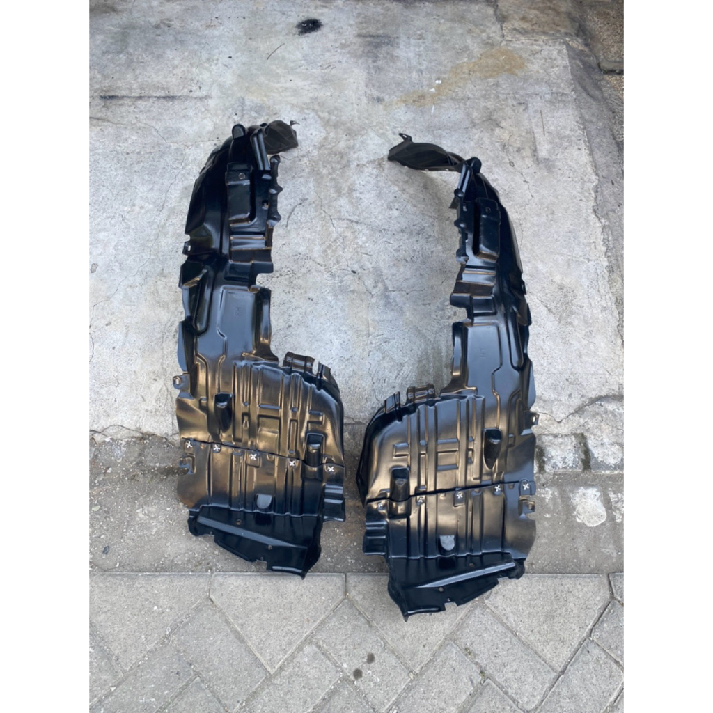 Linner Fender/Spakbor Avanza/Xenia/Veloz 2012-2015