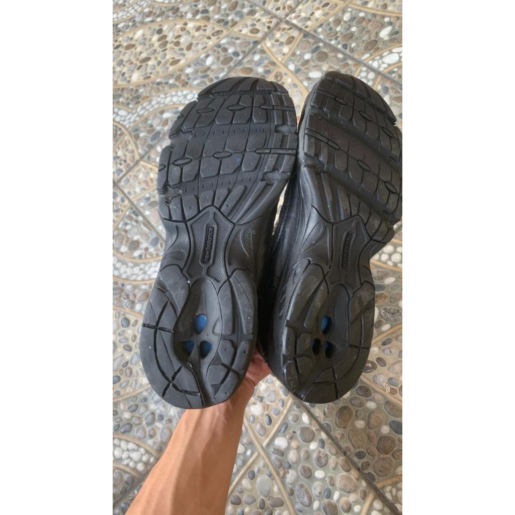 New Balance 530 retro triple black