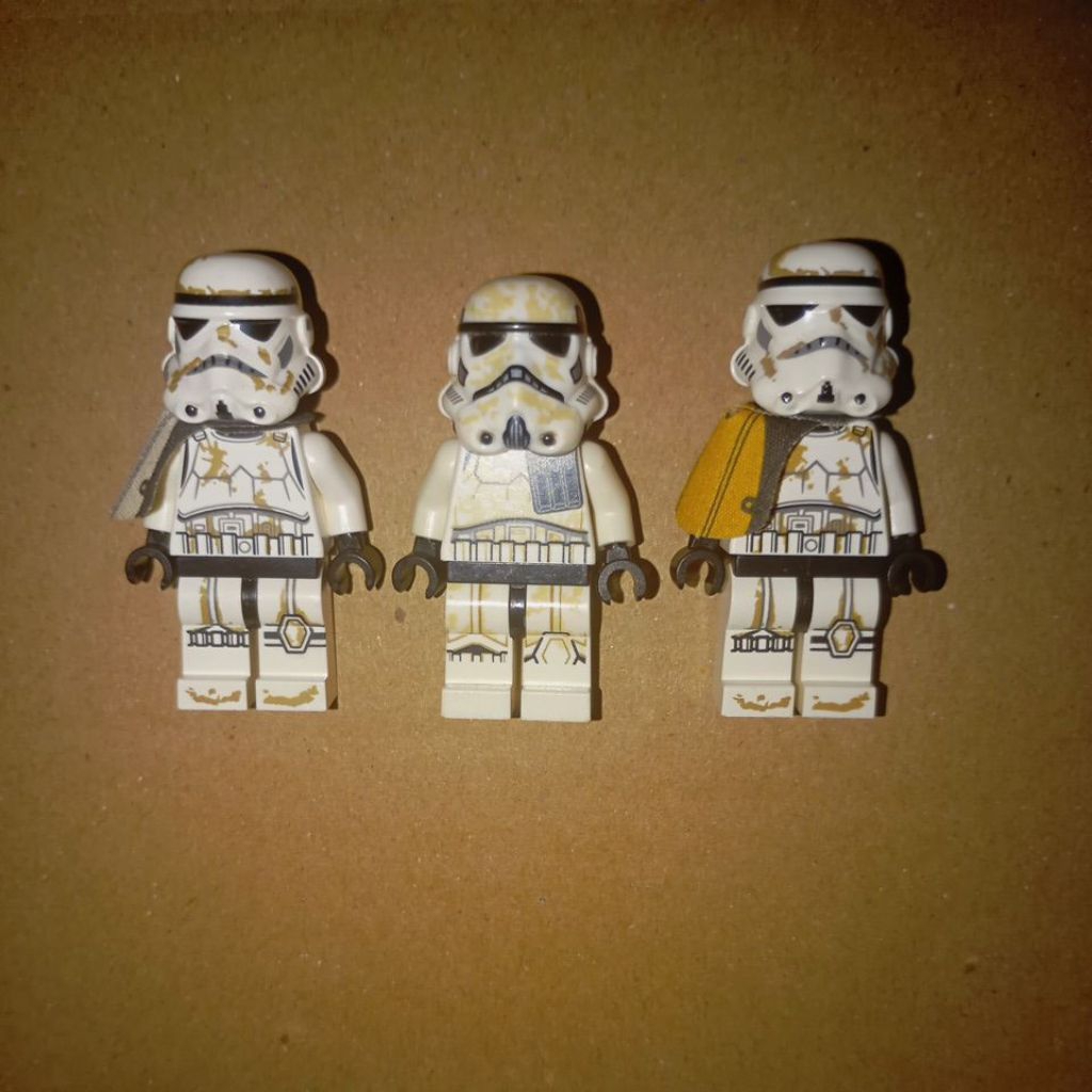 Preloved LEGO Original Sandtrooper - Star Wars