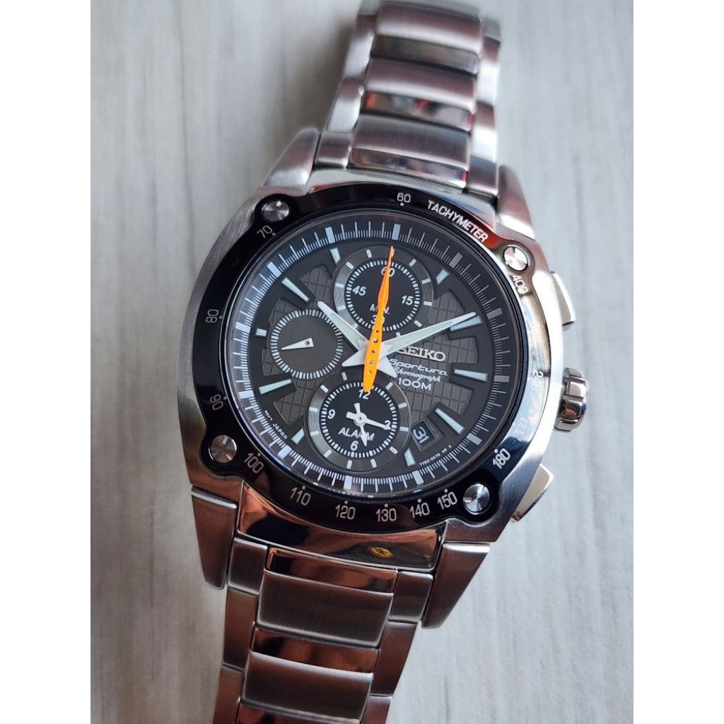 Seiko Sportura SNAA95P1 Quartz Chronograph Tachymeter 100M Alarm RARE