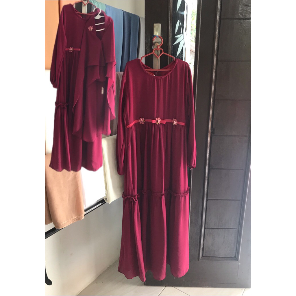 Gamis anak daisy 1 set kerudung