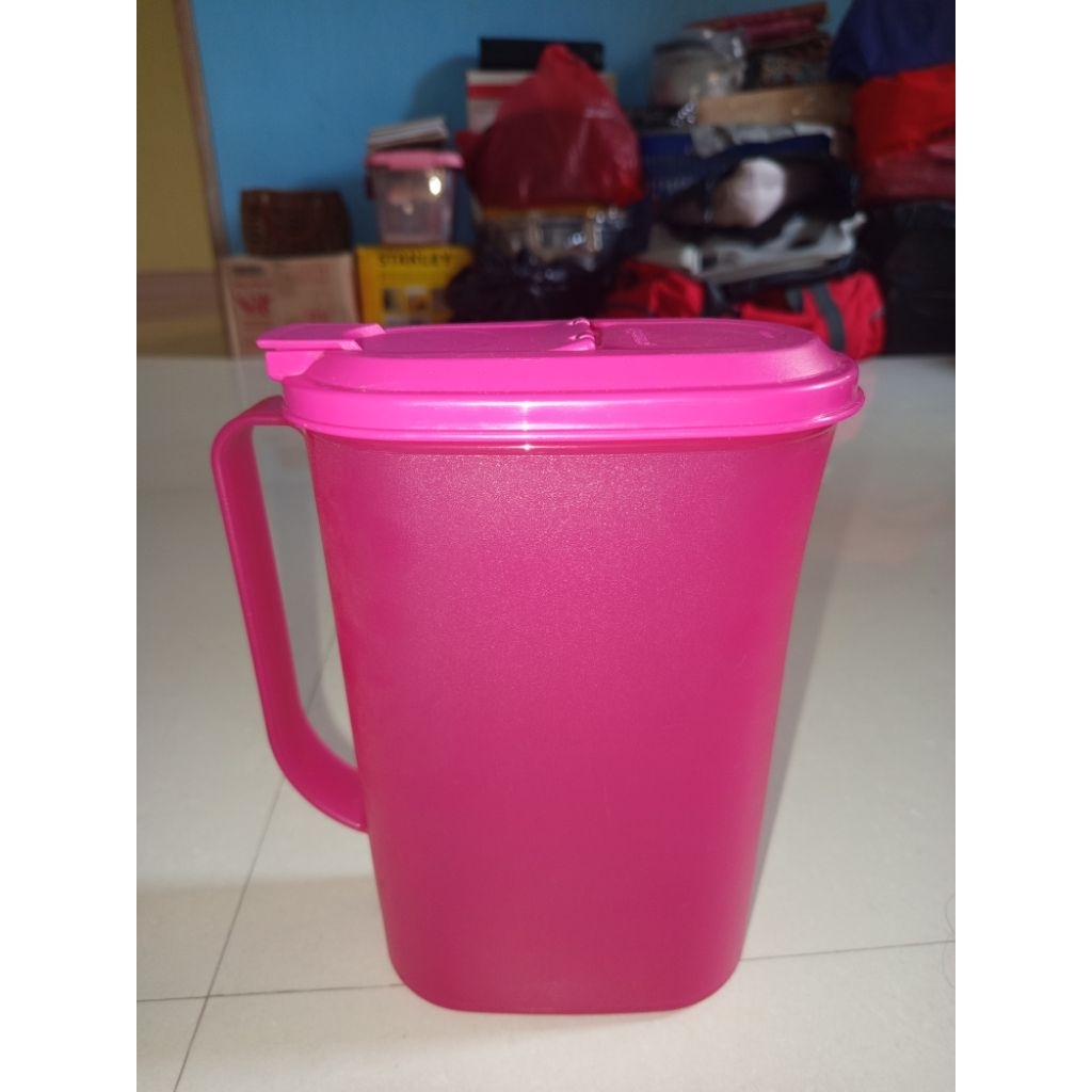 teko Tupperware 2L (ONLY PINK)