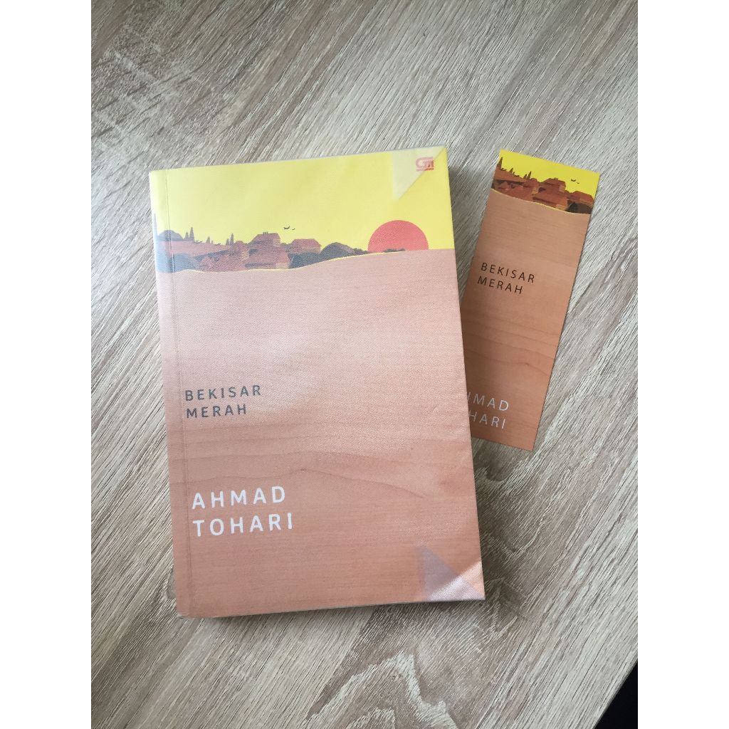 Novel Bekisar Merah - AhmadTohari (Preloved)