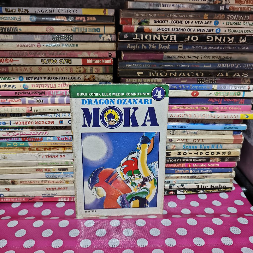 Komik Moka Vol 4
