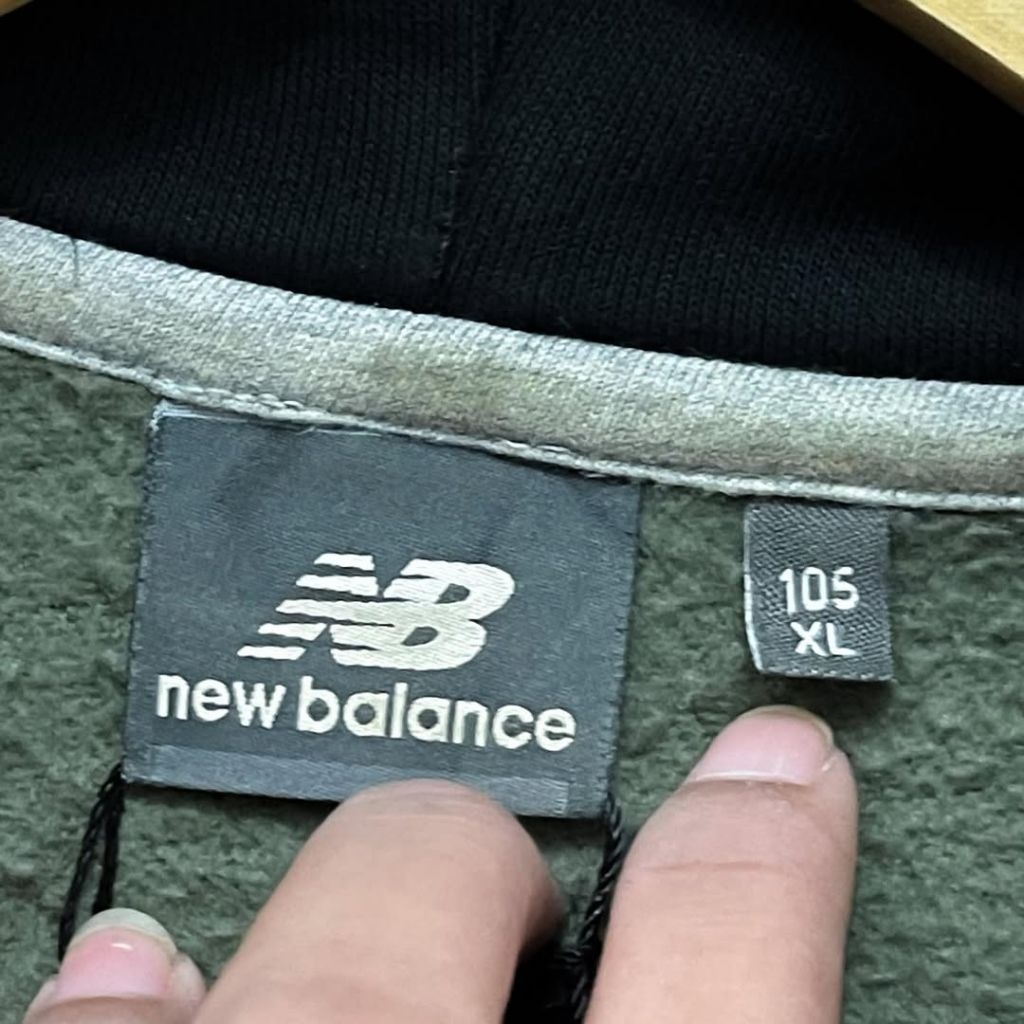 hodie NB