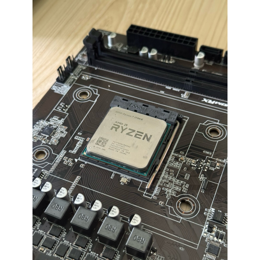 Processor AMD Ryzen 7 1700x Tray For Socket AM4