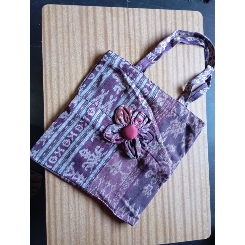 tas tenun ikat NTT