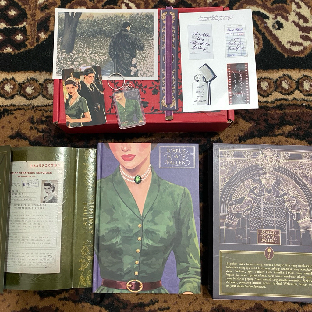 NOVEL ICARUS HAS FALLEN HC COLLECTOR