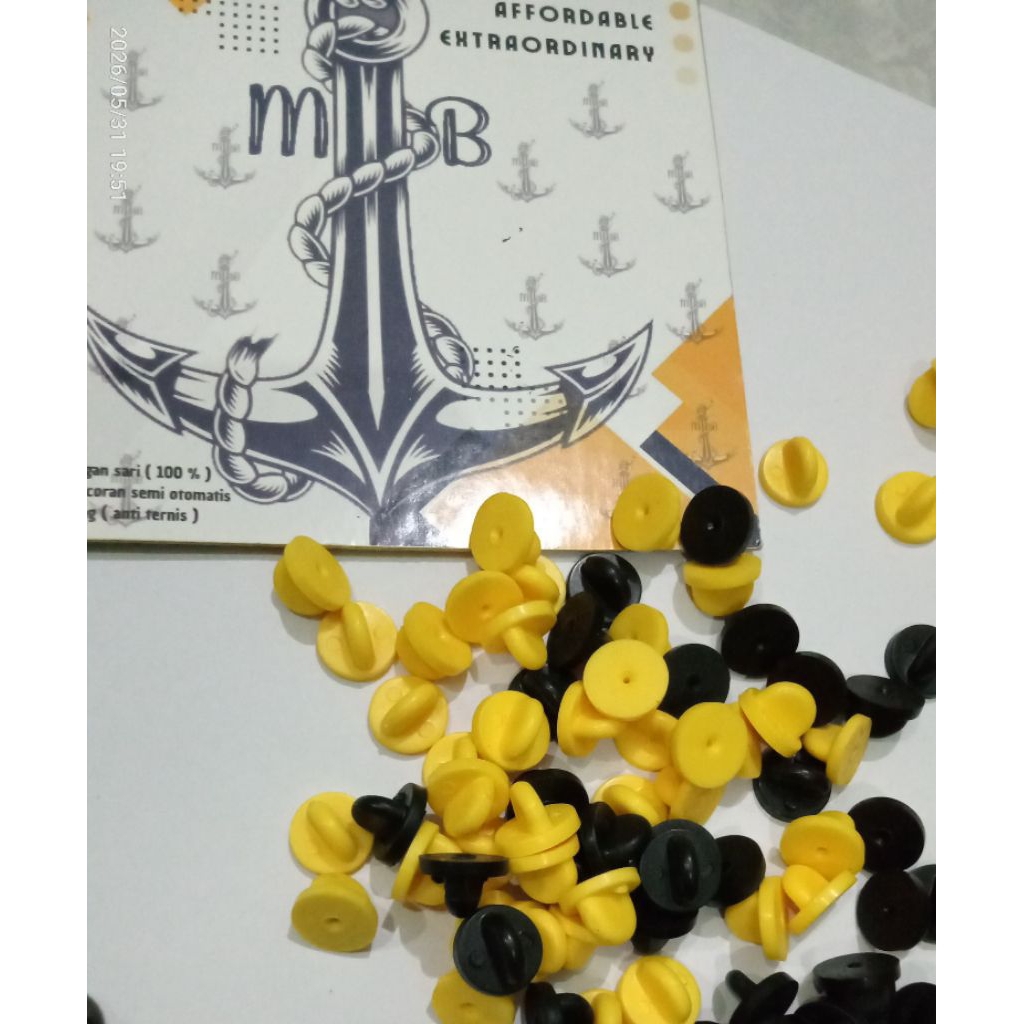 Karet penjepit pin lencana / kancing belakang pin / kancing brevet / rubber pin