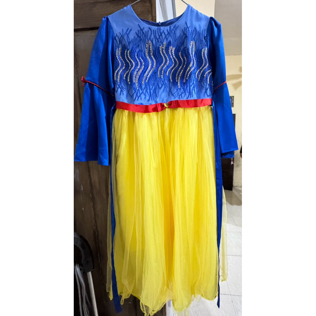 baju snow white