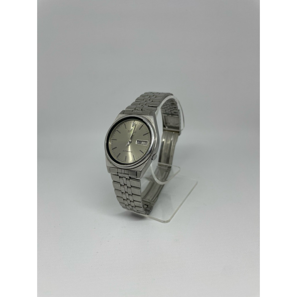 Booked Seiko 5 Automatic 7009A Sunburst Dial