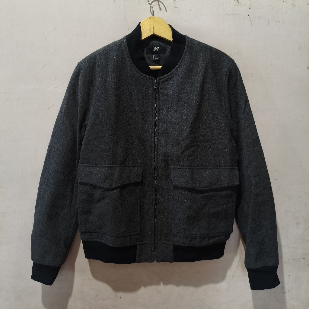 Jaket HnM second