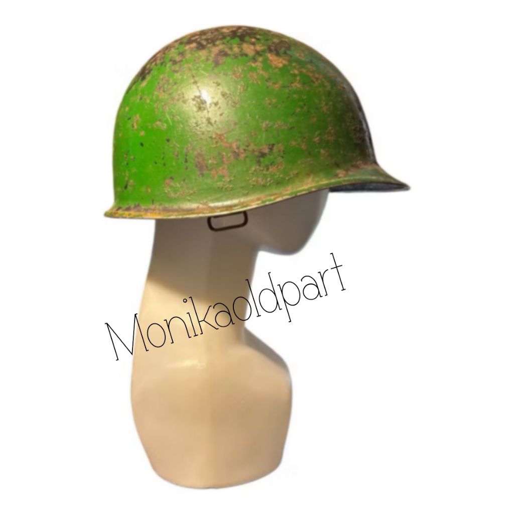 Helm Baja Tentara Jadul Helm Pahlawan Kemerdekaan Helm Veteran Asli Bahan Baja