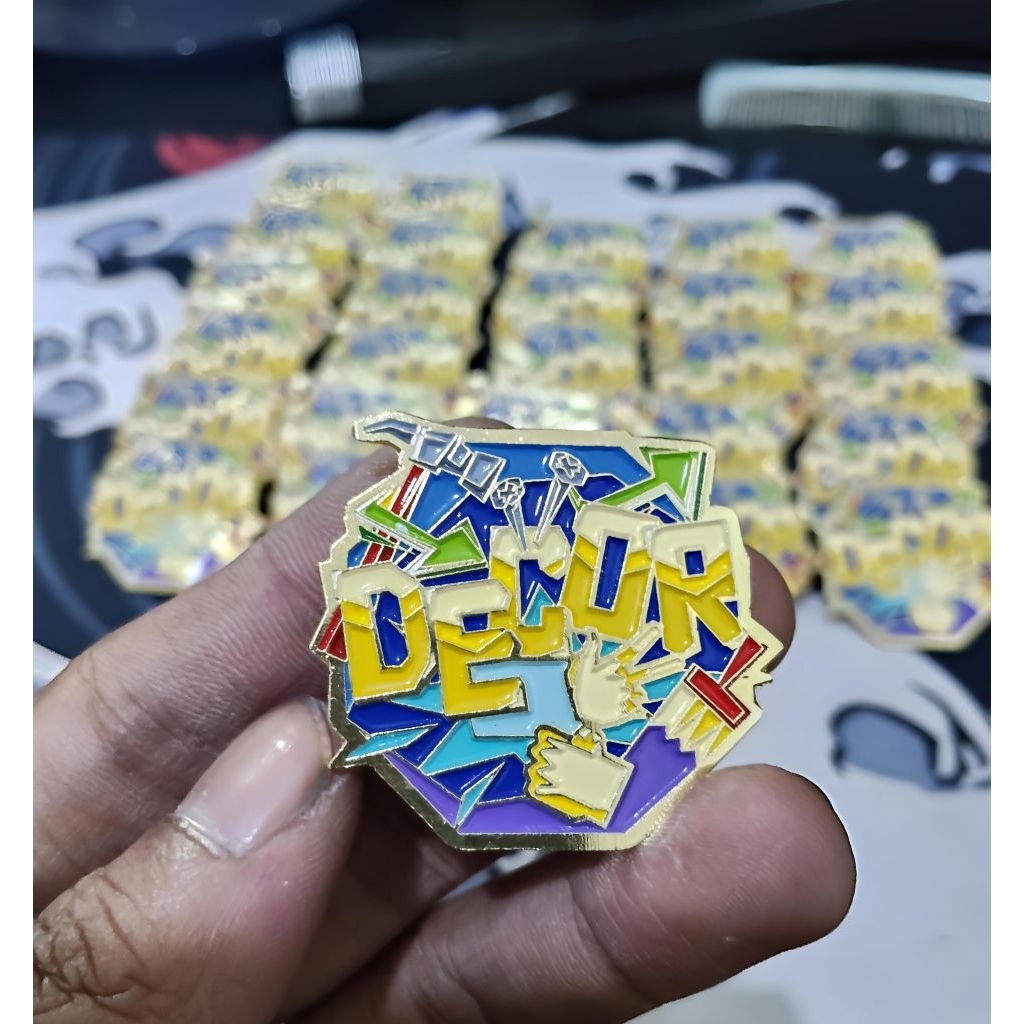 pin enamel custom plathing gold