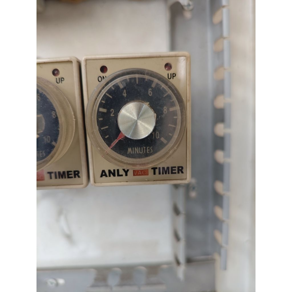 ANLY TIMER MINUTES/MENIT 220V BEKAS