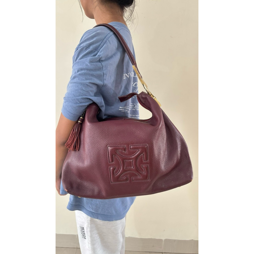 PRELOVED Tas Merk Gobelini Merah Maroon Kulit