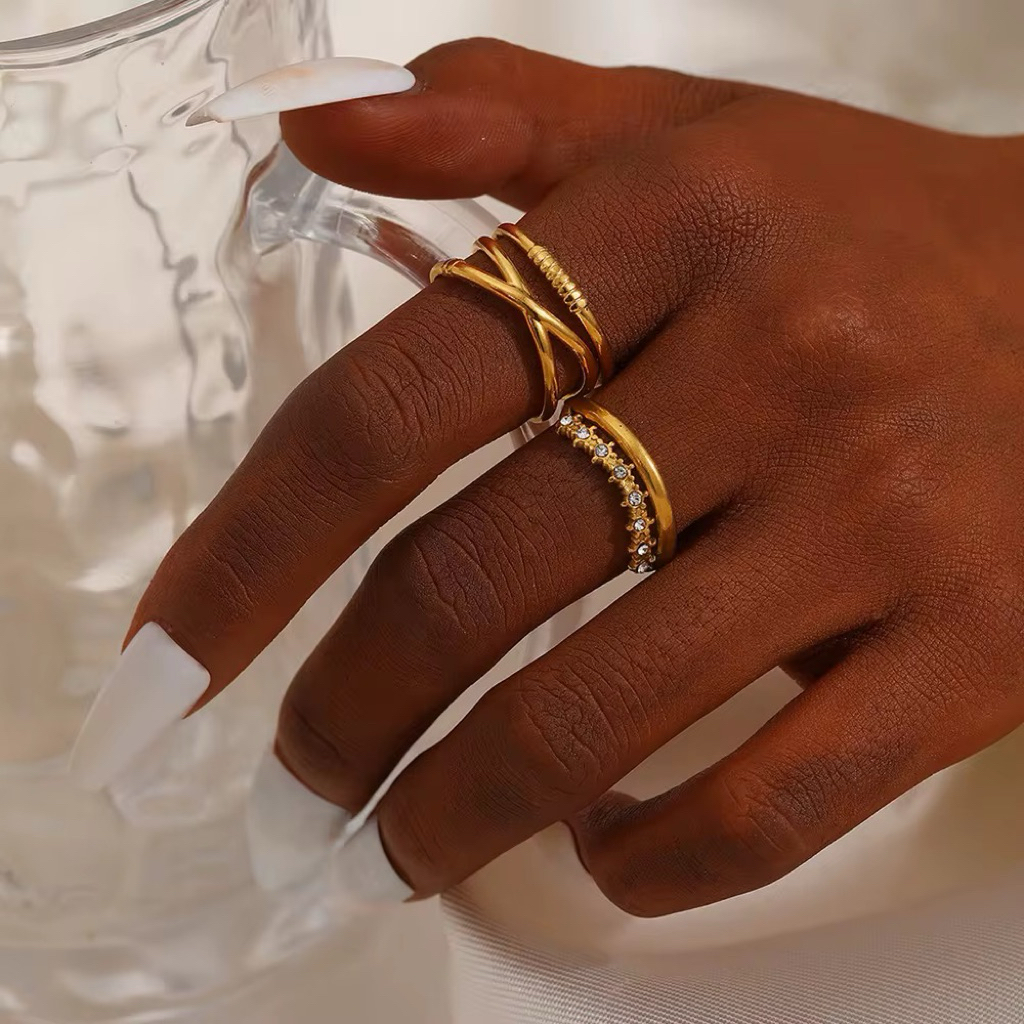 Sera Ring Aesthetic