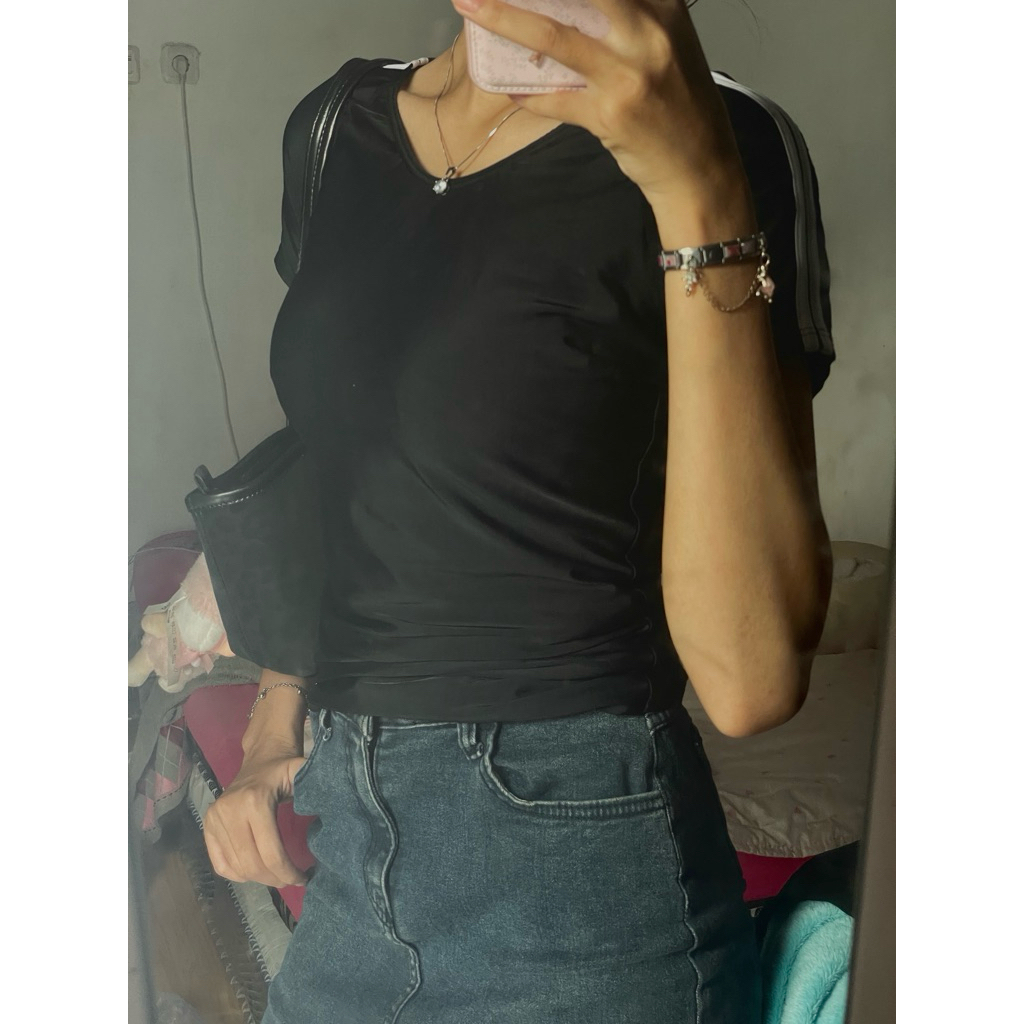 preloved gym shirt