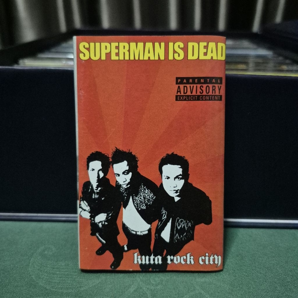 kaset pita sid superman is dead - kuta rock city
