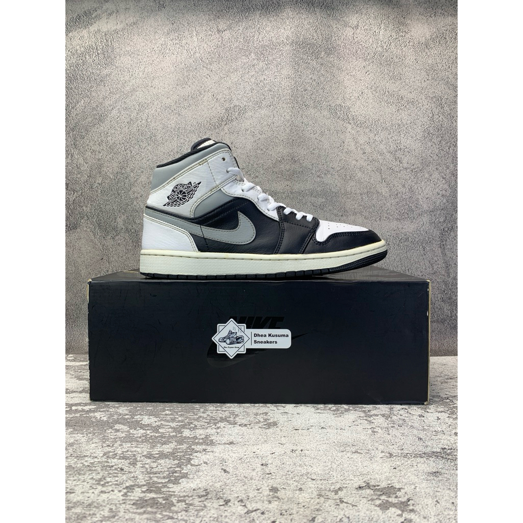 Sepatu Second  Air Jordan 1 Mid ‘White Shadow’  Size 41 insole 26 cm  Original Guarantee 100%