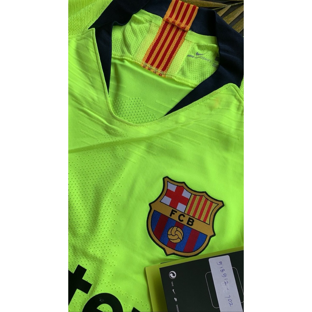 barcelona 2019 player issue original