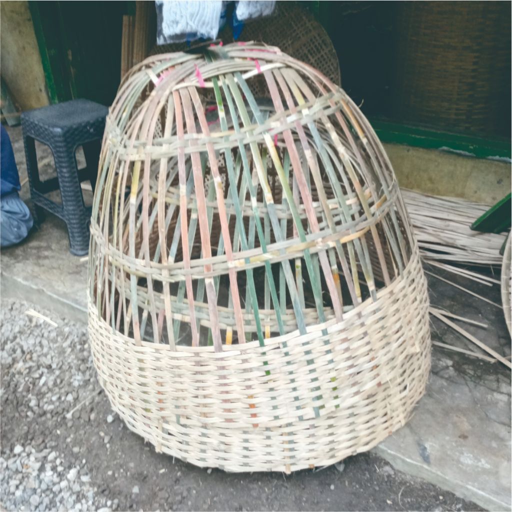 Kandang Kurungan Ayam dari Anyaman Bambu - Anyaman Rapi, Ukuran Besar, Awet dan Tahan Lama