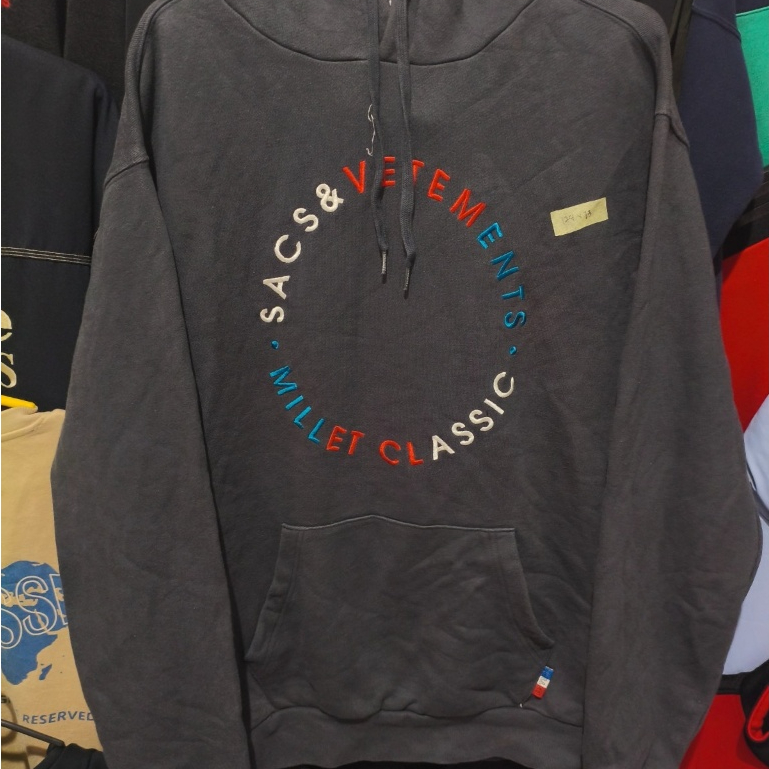 Jaket Switer Hudi Jacket Sweater Hoodie Keren MILLETxVETEMENTS Abu Tua