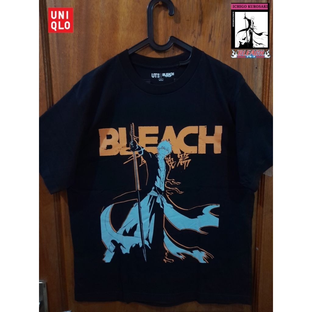Kaos Tshirt Uniqlo UT x Bleach Anime.  preloved/second/vintage