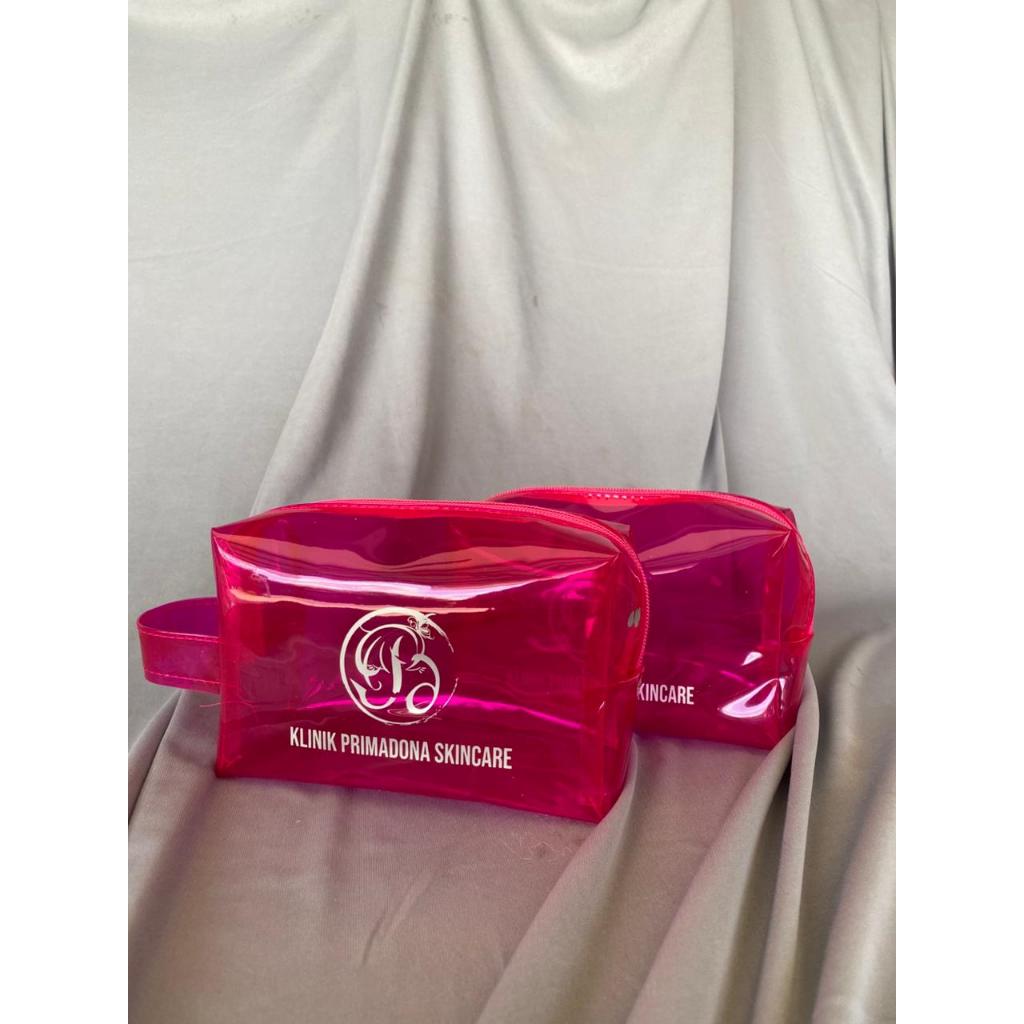 SOUVENIR POUCH MIKA WARNA