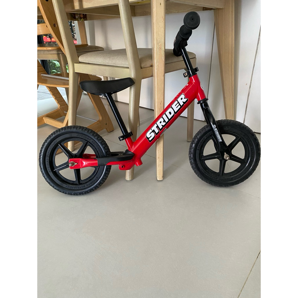 preloved strider 12 balance bike