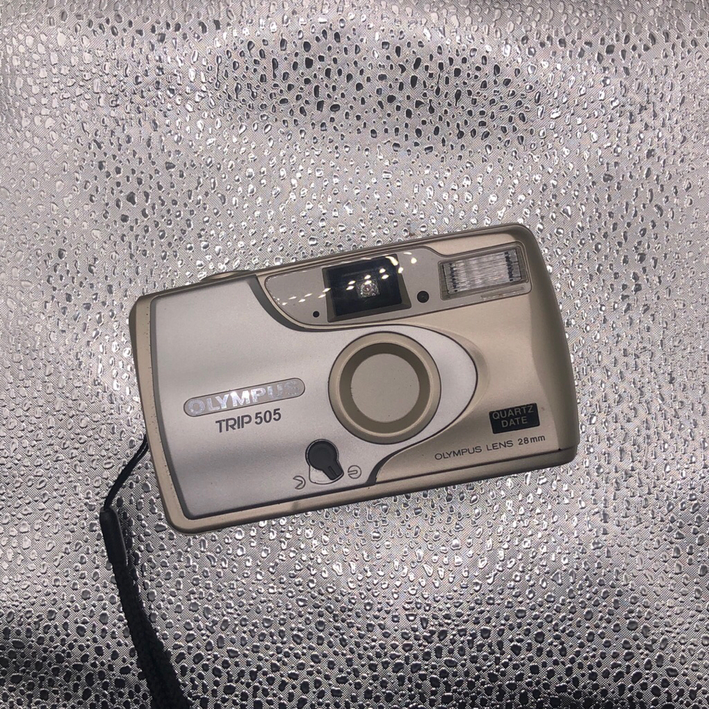 Kamera Analog Olympus Trip 505