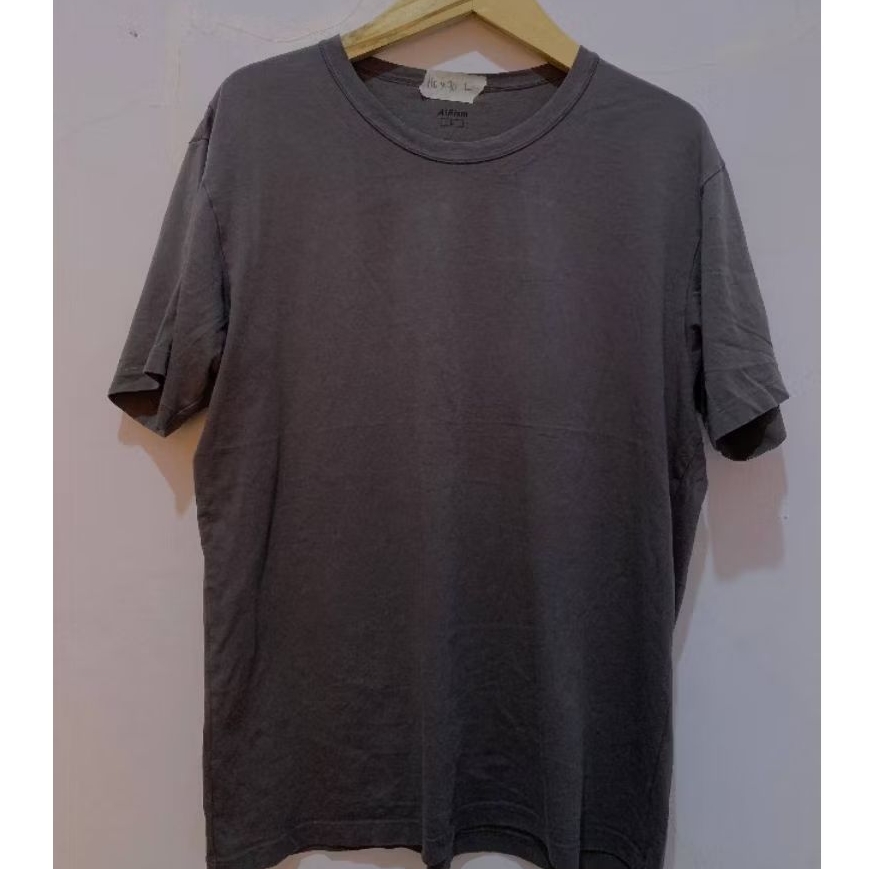 Kaos UNIQLO AIRsm