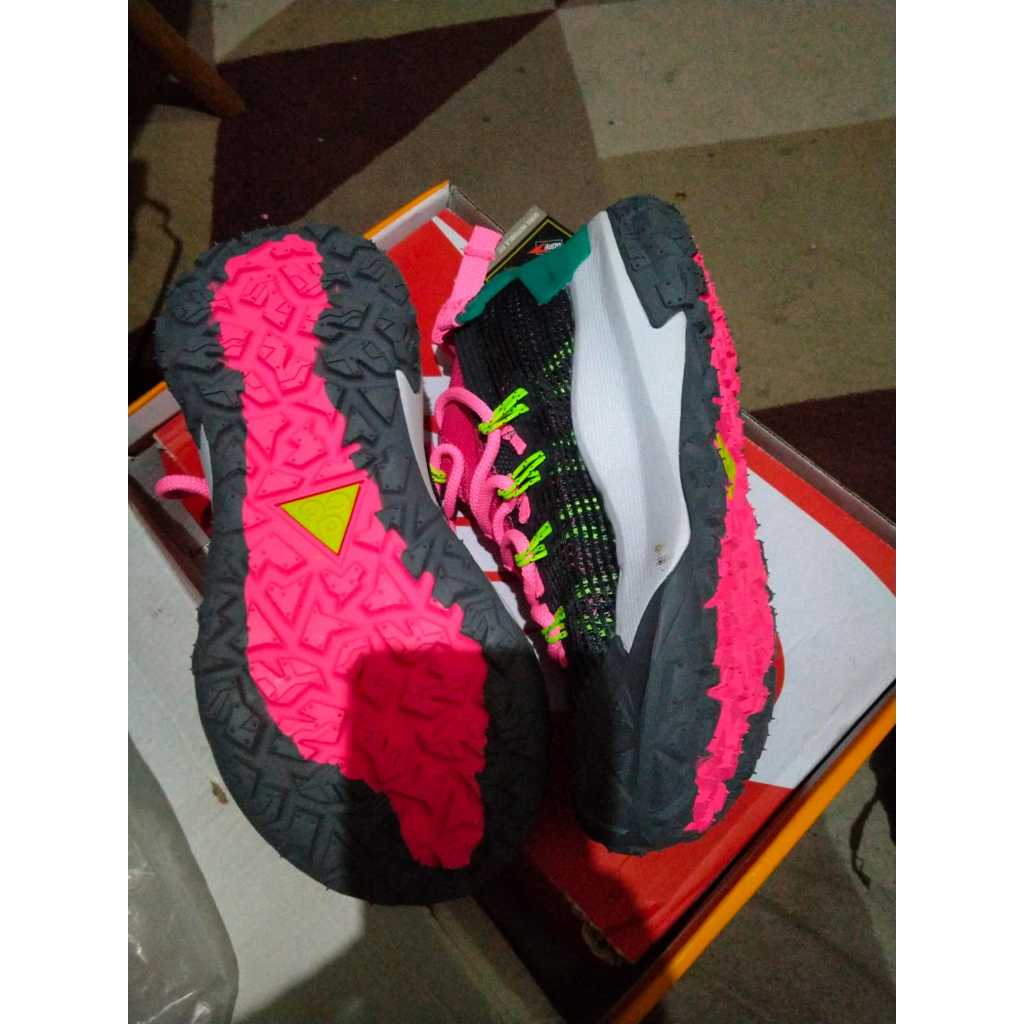 Sepatu anak nike goretex