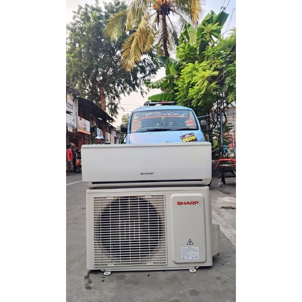 AC Sharp 1/2 PK R 32 SECOND + pasang (free ongkir se-jabotabek)