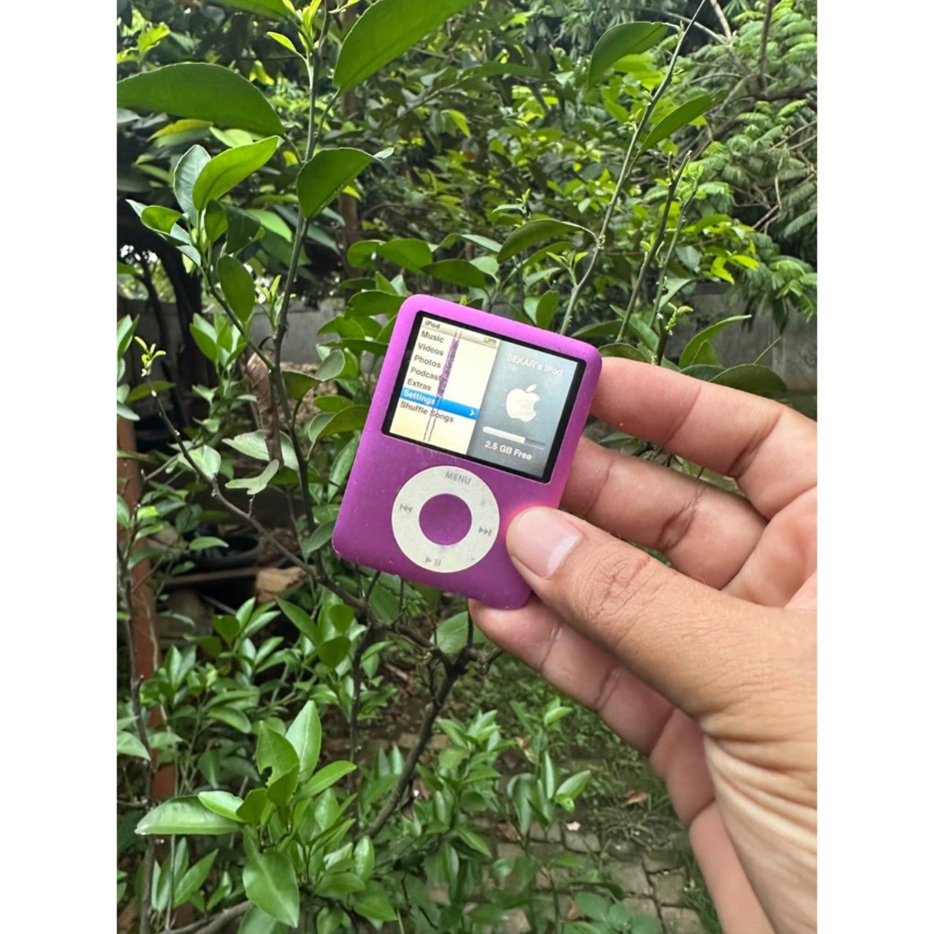 iPod Nano 3rd gen 8GB Pink