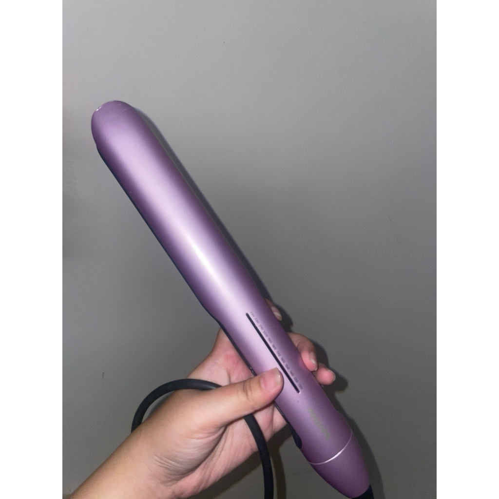 Preloved Philips Straightener 5000