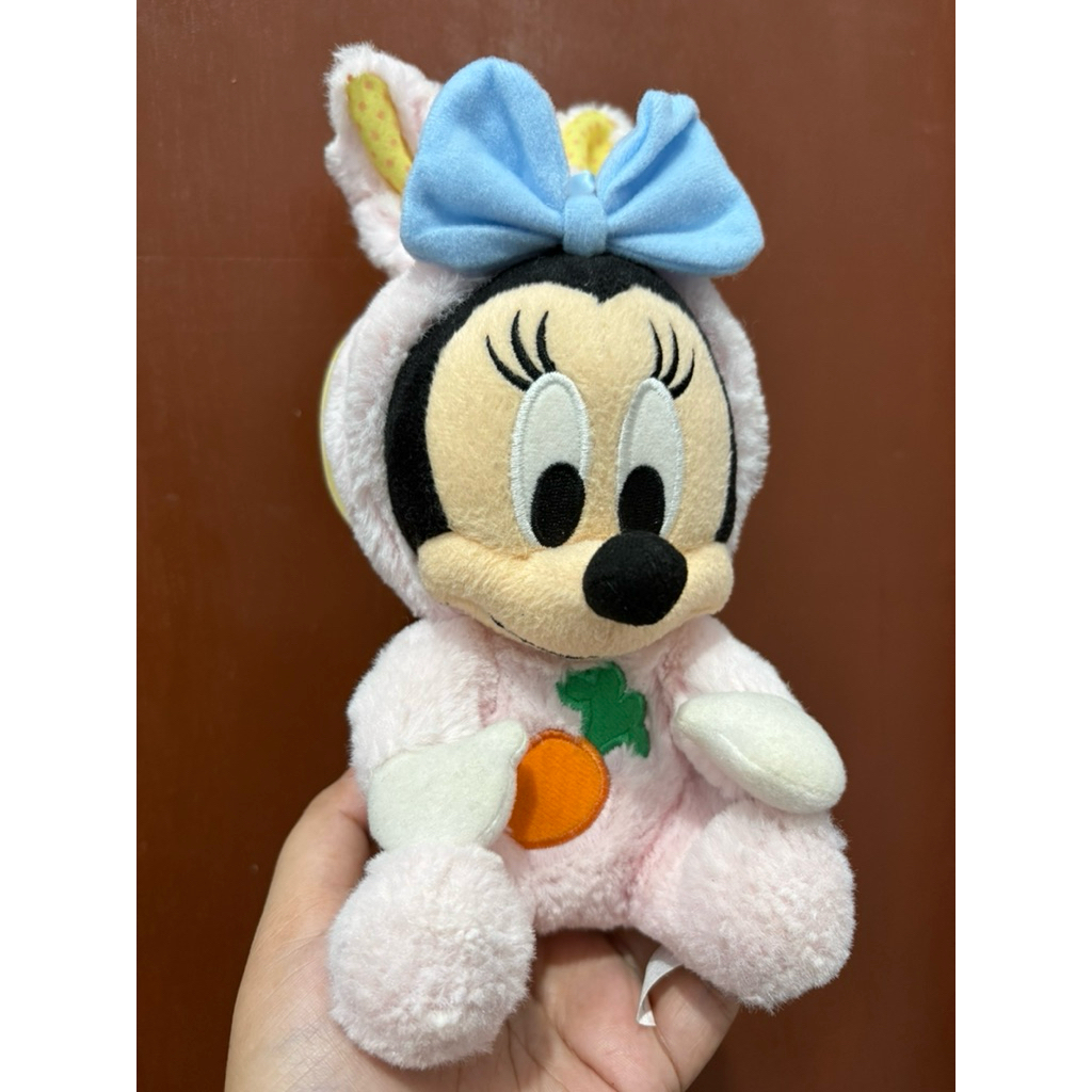 Boneka Minnie Mouse Easter Bunny Pink Edition